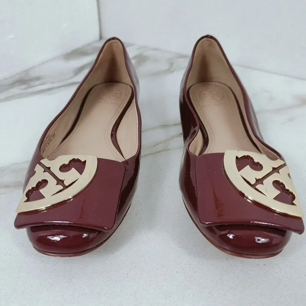 Tory Burch Burgundy Patent Leather Gold Tone Embellished Ballet Flats, Sz 5